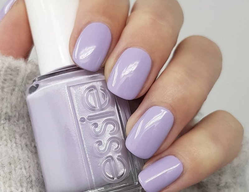 Essie lilacism