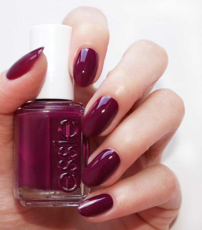 Essie лак бордовый