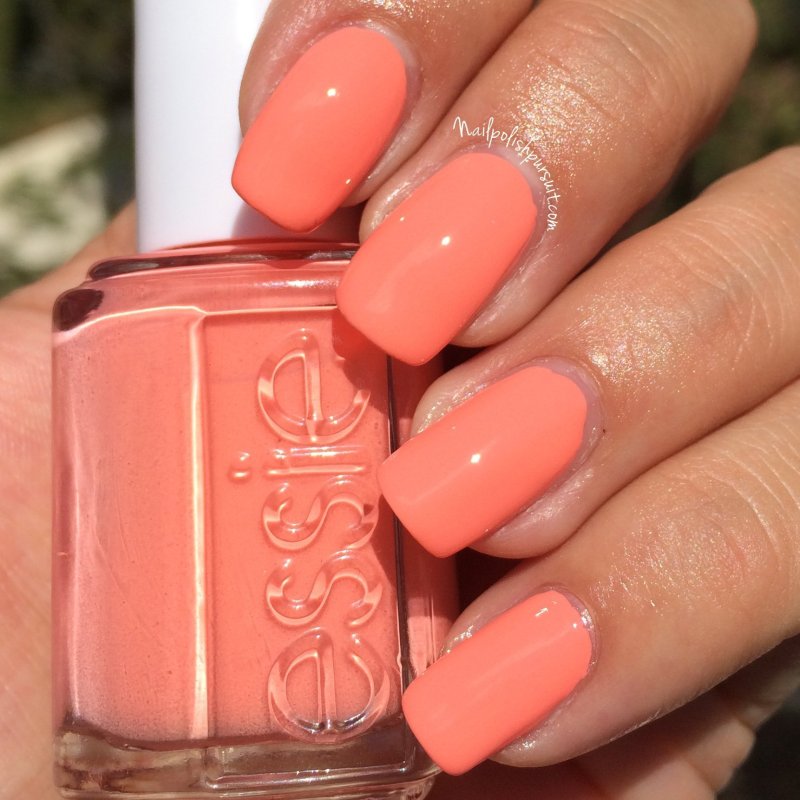 Лак для ногтей essie персиковый