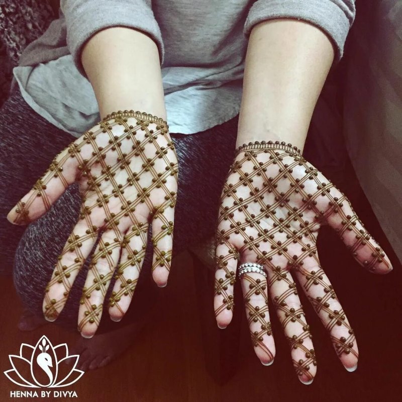 Mehndi design for hands