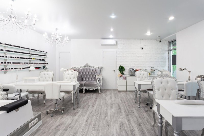 W nail bar отрадное