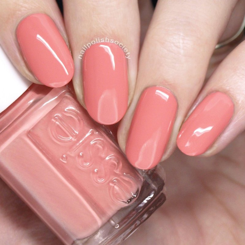 Лак для ногтей essie персиковый