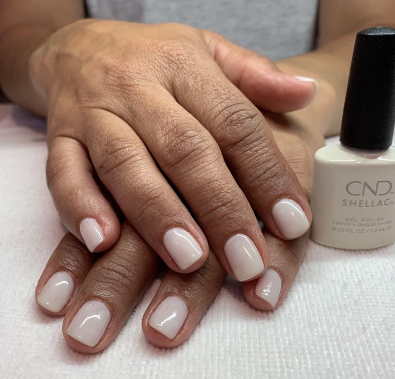 Шеллак cnd romantique