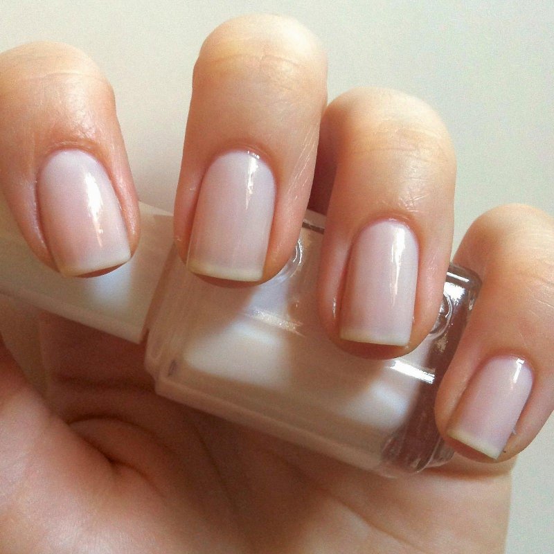 Лак essie полупрозрачный