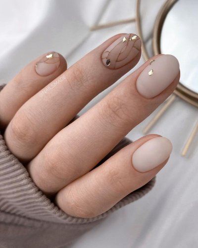Короткие ногти нюдовый маникюр