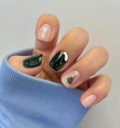 Маникюр на короткие ногти новогодние