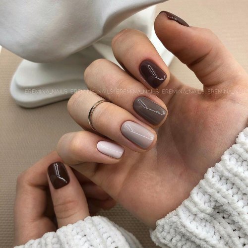 Кофейный маникюр на короткие ногти