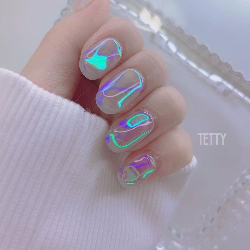 Стеклянный маникюр