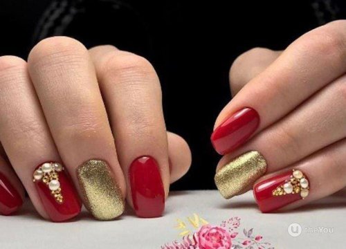 Ногти дизайн красные с золотом