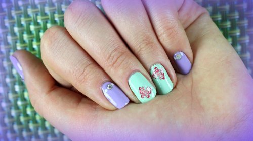 Маникюр на короткие ногти лето