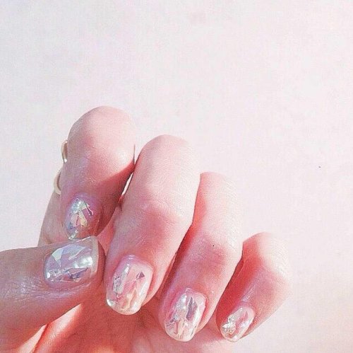 Прозрачные ногти