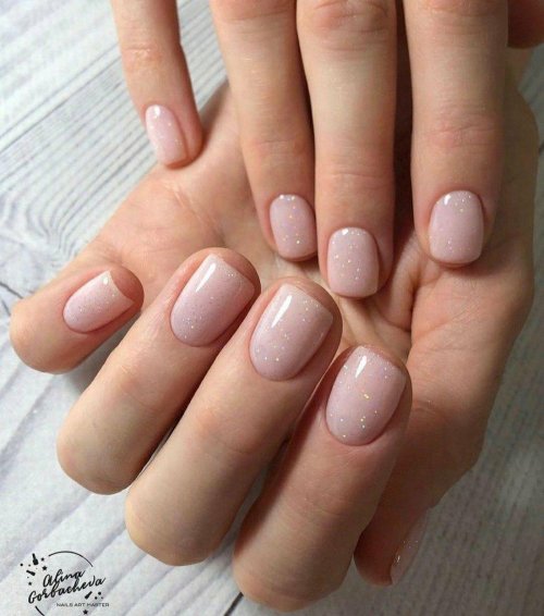Короткие ногти нюдовый маникюр