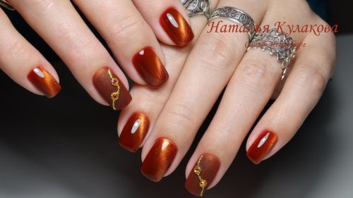 Янтарный маникюр кошачий глаз