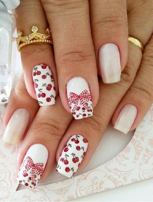 Маникюр с бантиками