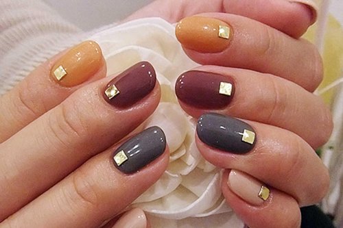 Маникюр на короткие ногти на осень