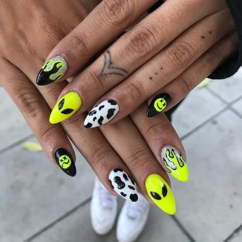 Маникюр