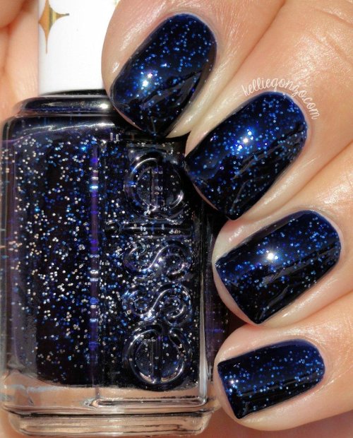 Лак essie звездное небо