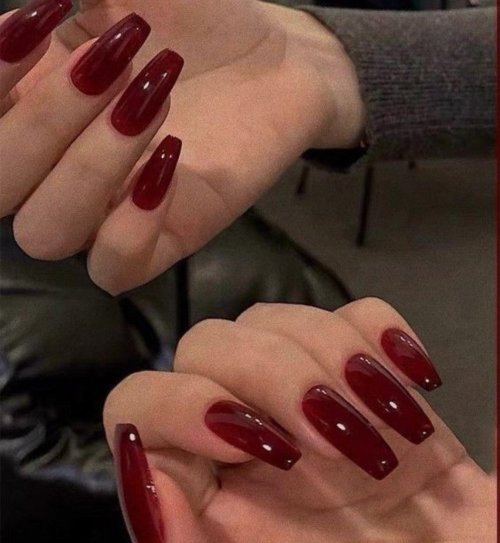 Ногти красные маникюр