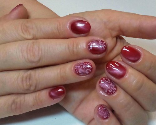Маникюр на короткие круглые ногти