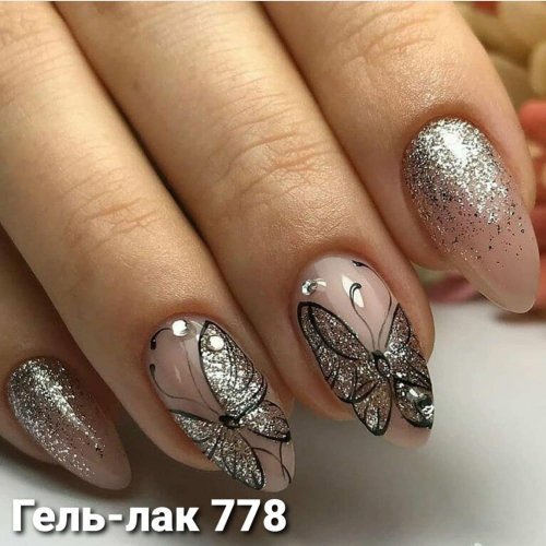 Маникюр с бабочками