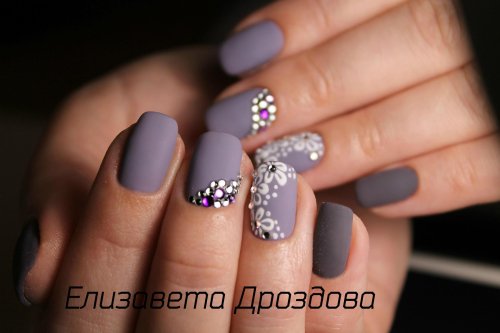 Ногти матовые