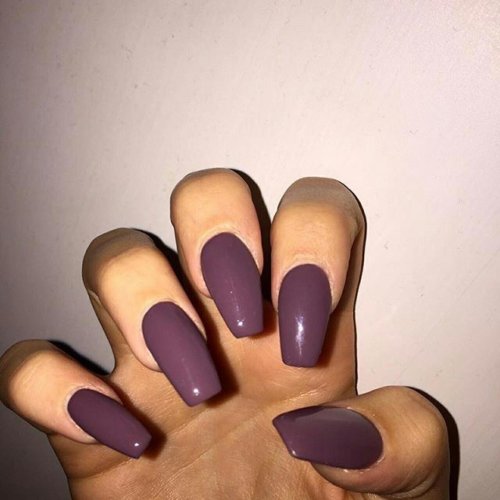 Фиолетовые ногти однотонные