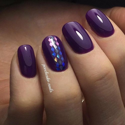 Маникюр баклажан