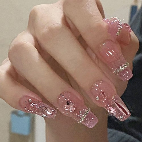 Дизайн накладных ногтей