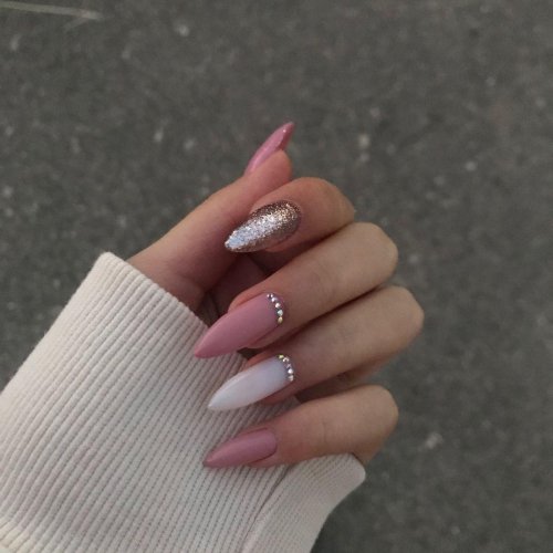 Ногти нежные маникюр