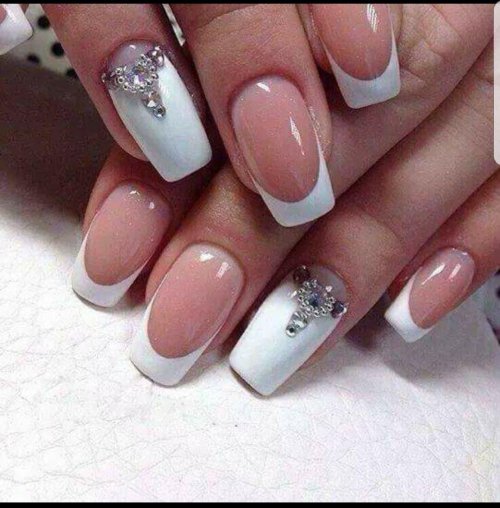 Белый френч со стразами