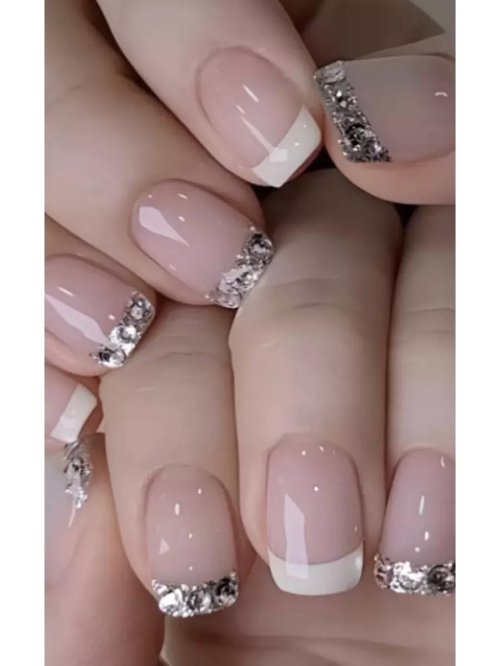 Ногти короткие френч