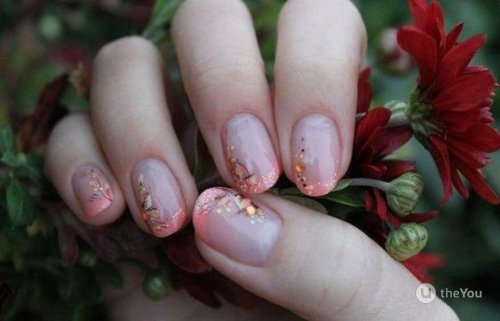 Осенний маникюр на короткие