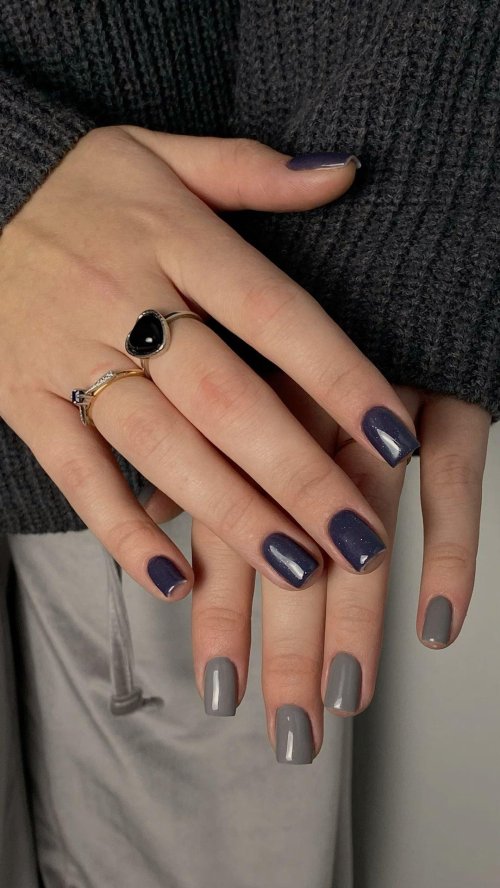 Серый маникюр на короткие ногти
