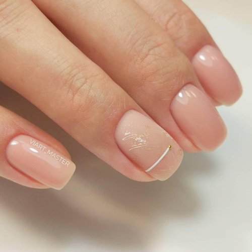 Естественный маникюр на короткие