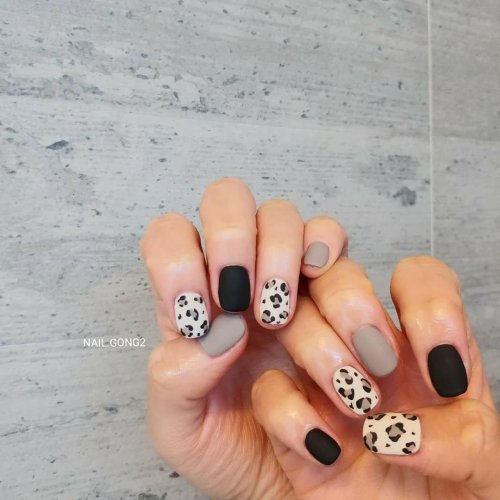 Маникюр на короткие ногти леопард