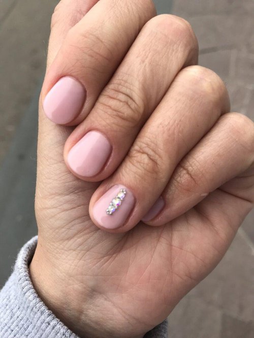 Маникюр на короткий овал