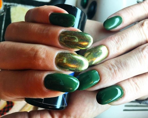 Маникюр малахитовый кошачий глаз