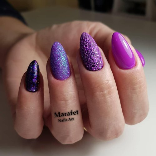 Пенный маникюр фиолетовый