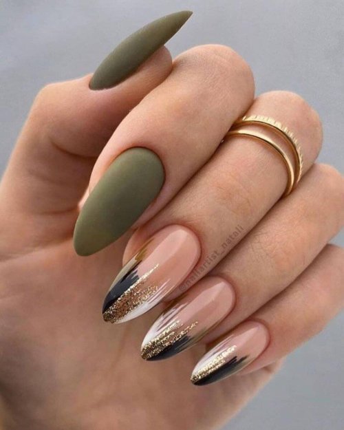 Миндаль хаки