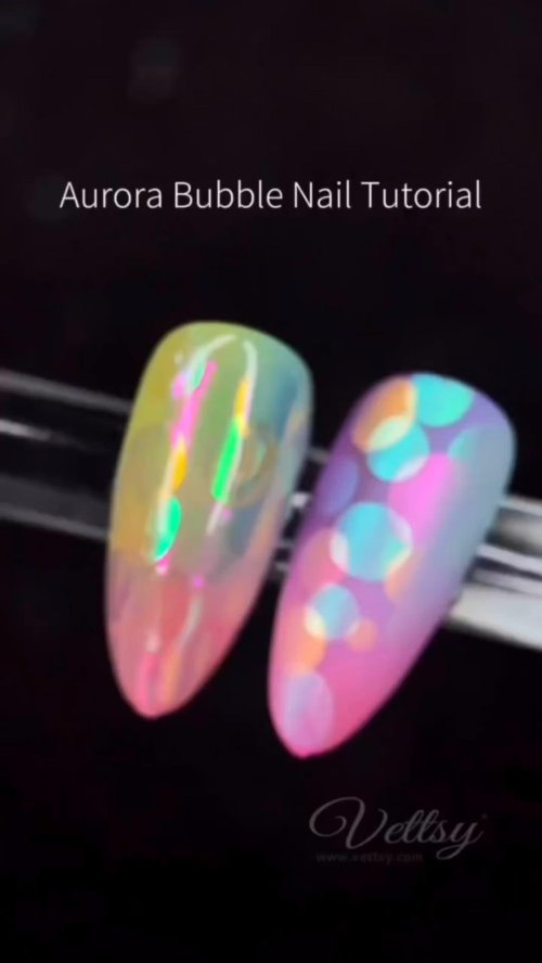 Aurora nails