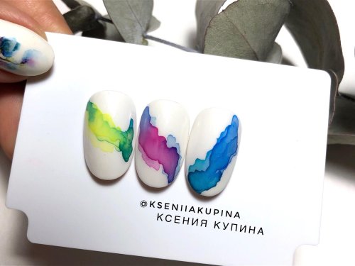 Ксения купина акварель на ногтях