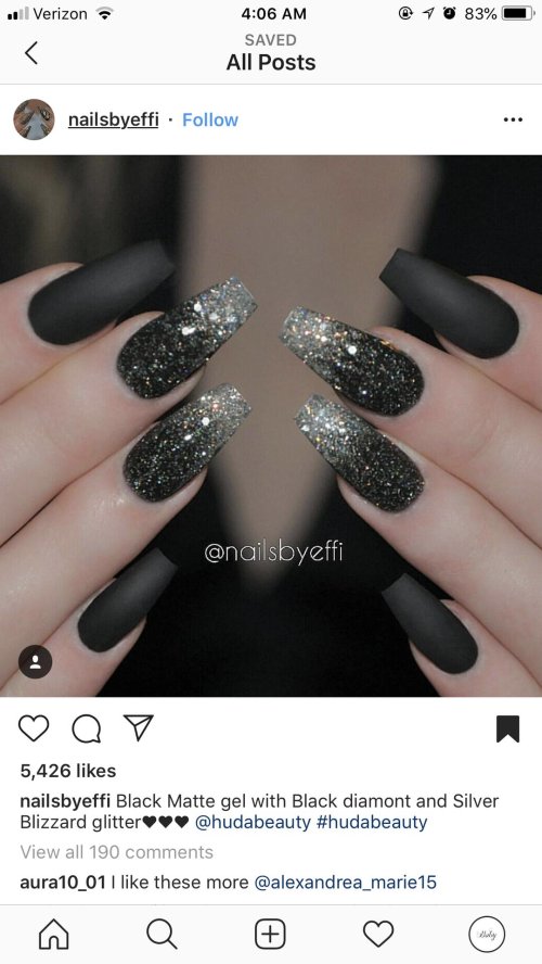 Матовые черные ногти