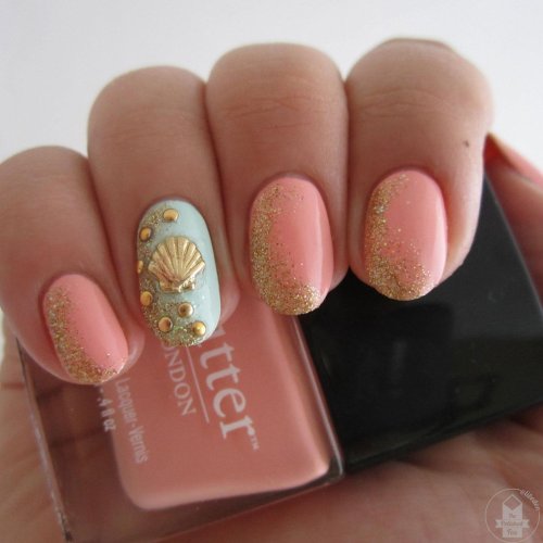 Ногти коралловые с золотом