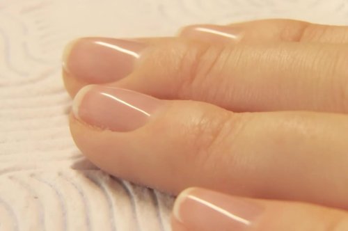 Классический маникюр без покрытия