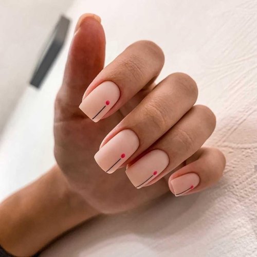 Короткие ногти нюдовый маникюр