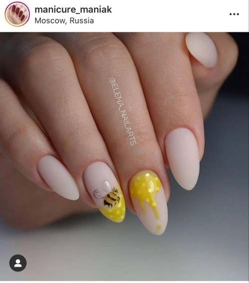 Маникюр