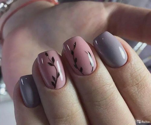 Простой дизайн на короткие ногти