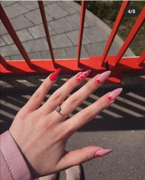 Ногти длинные