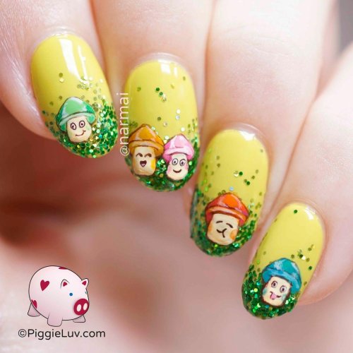 Маникюр с грибами
