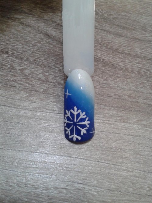 Снежинка на ногтях пошагово